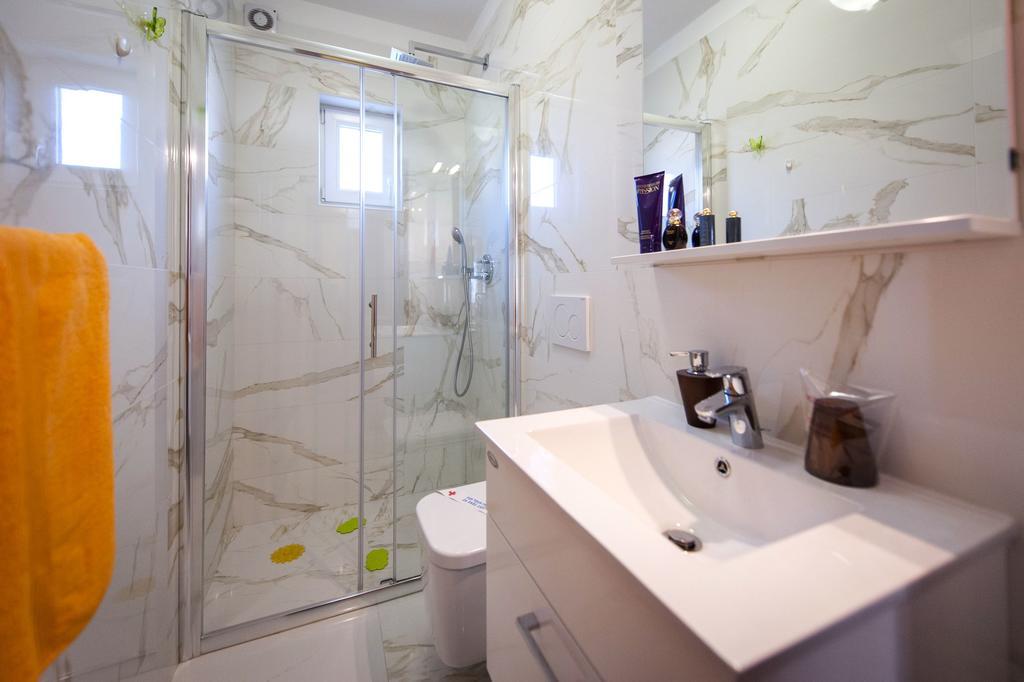 Apartments And Rooms Villa Dea Adults Only Rovinj Eksteriør bilde